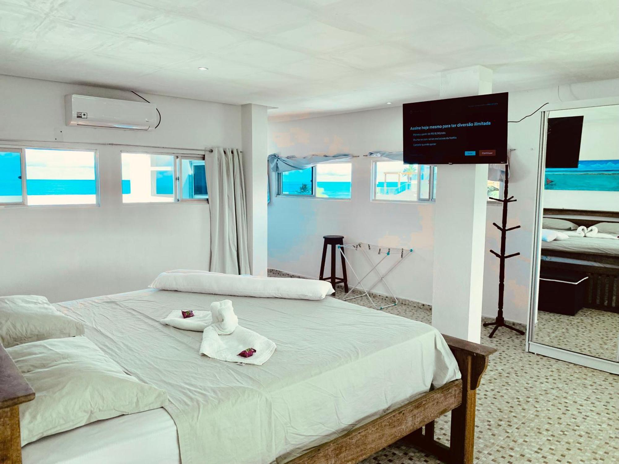 Flats E Suites Elcaline ปอร์โต จิ กาลินญาส ภายนอก รูปภาพ