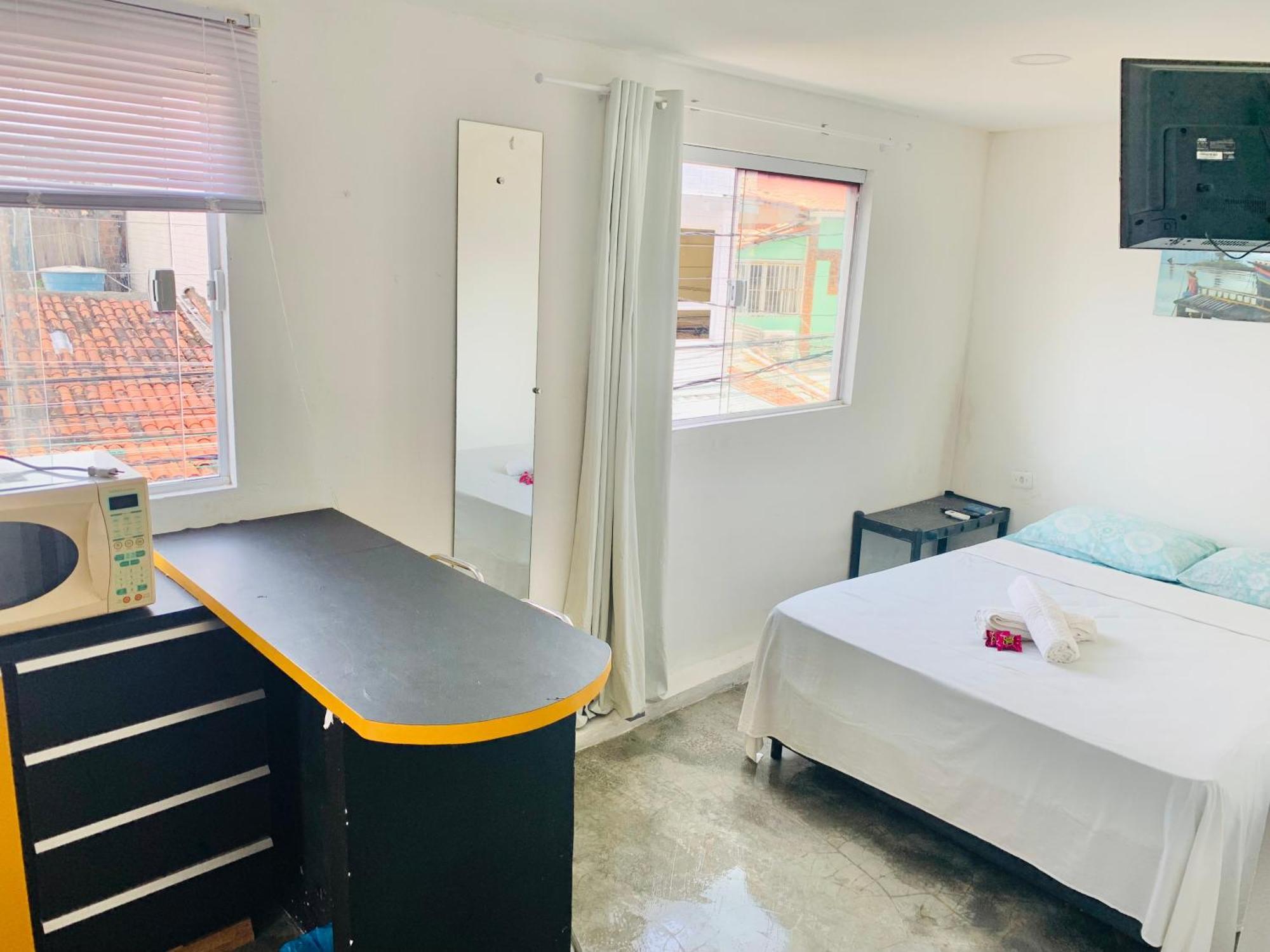 Flats E Suites Elcaline ปอร์โต จิ กาลินญาส ภายนอก รูปภาพ