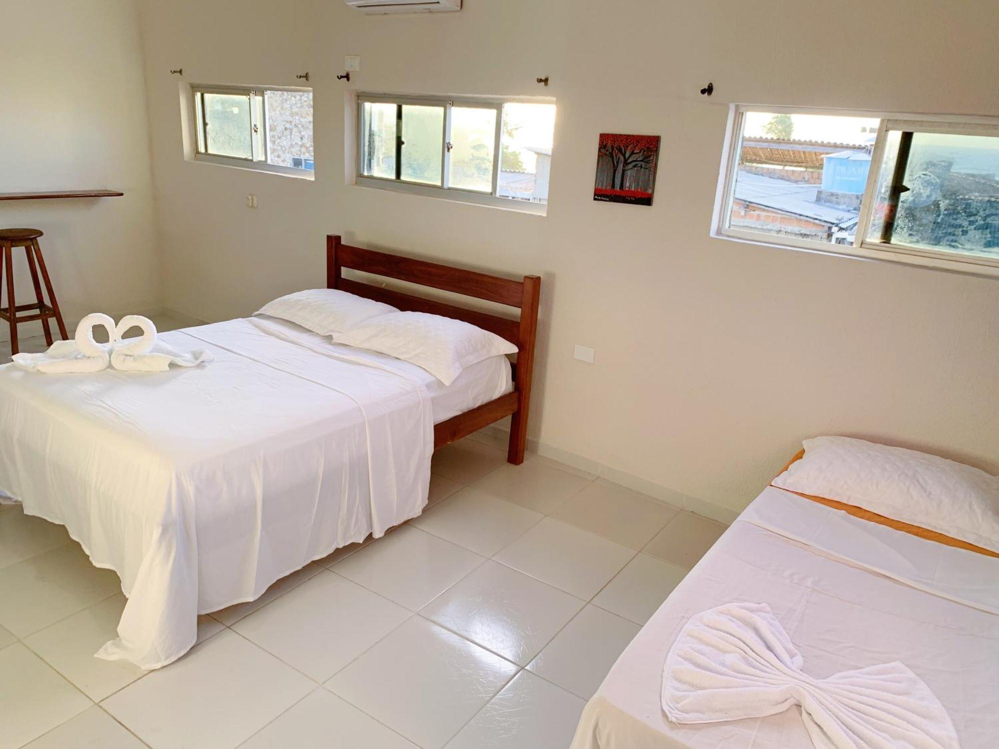 Flats E Suites Elcaline ปอร์โต จิ กาลินญาส ภายนอก รูปภาพ